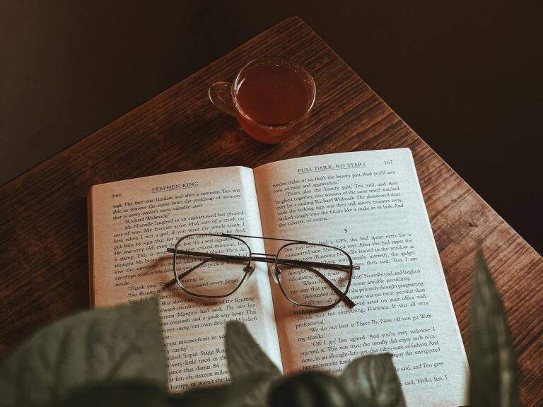 What Is Serotonin and What Does It Do - Featured image